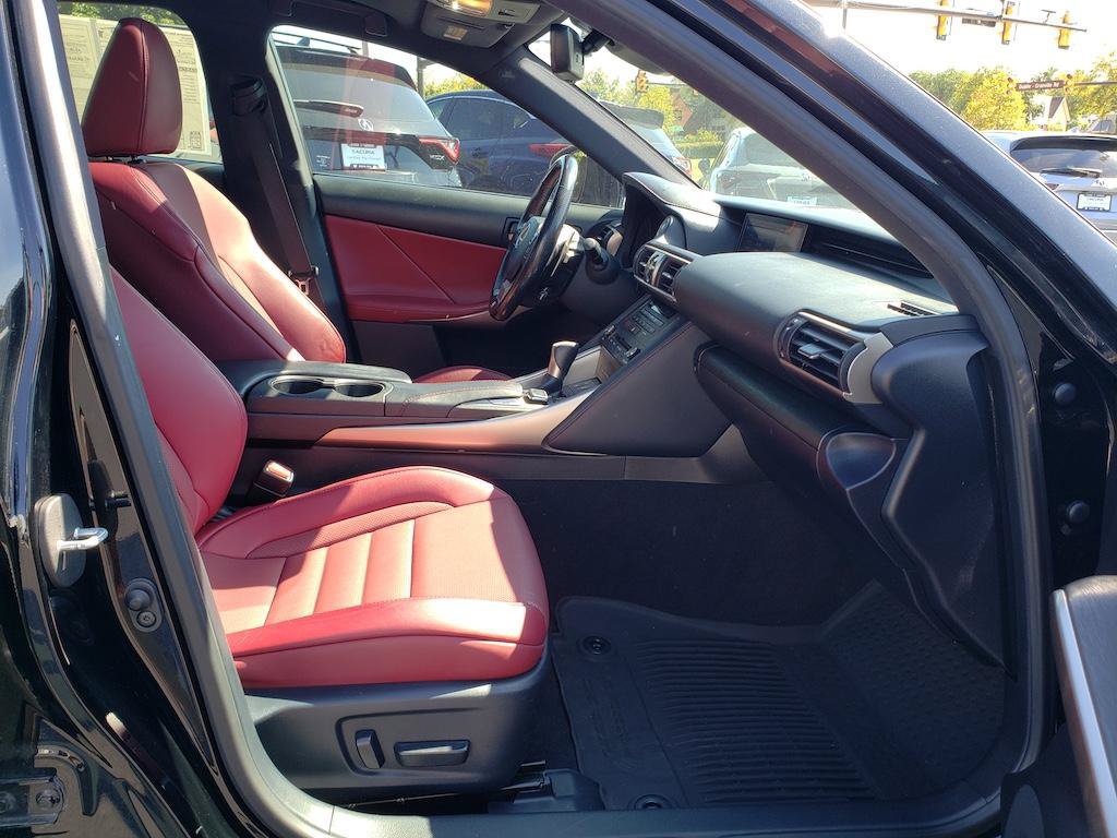 Used 2020 Lexus IS 300 F Sport w/ F Sport Package AWD/4WD image 19