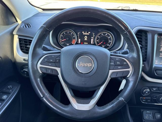 Used 2014 Jeep Cherokee Latitude image 14