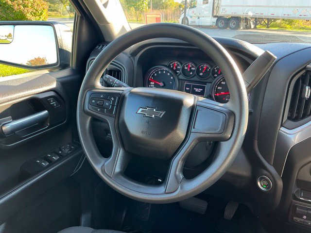 Used 2023 Chevrolet Silverado 1500 Custom Trail Boss AWD/4WD image 22