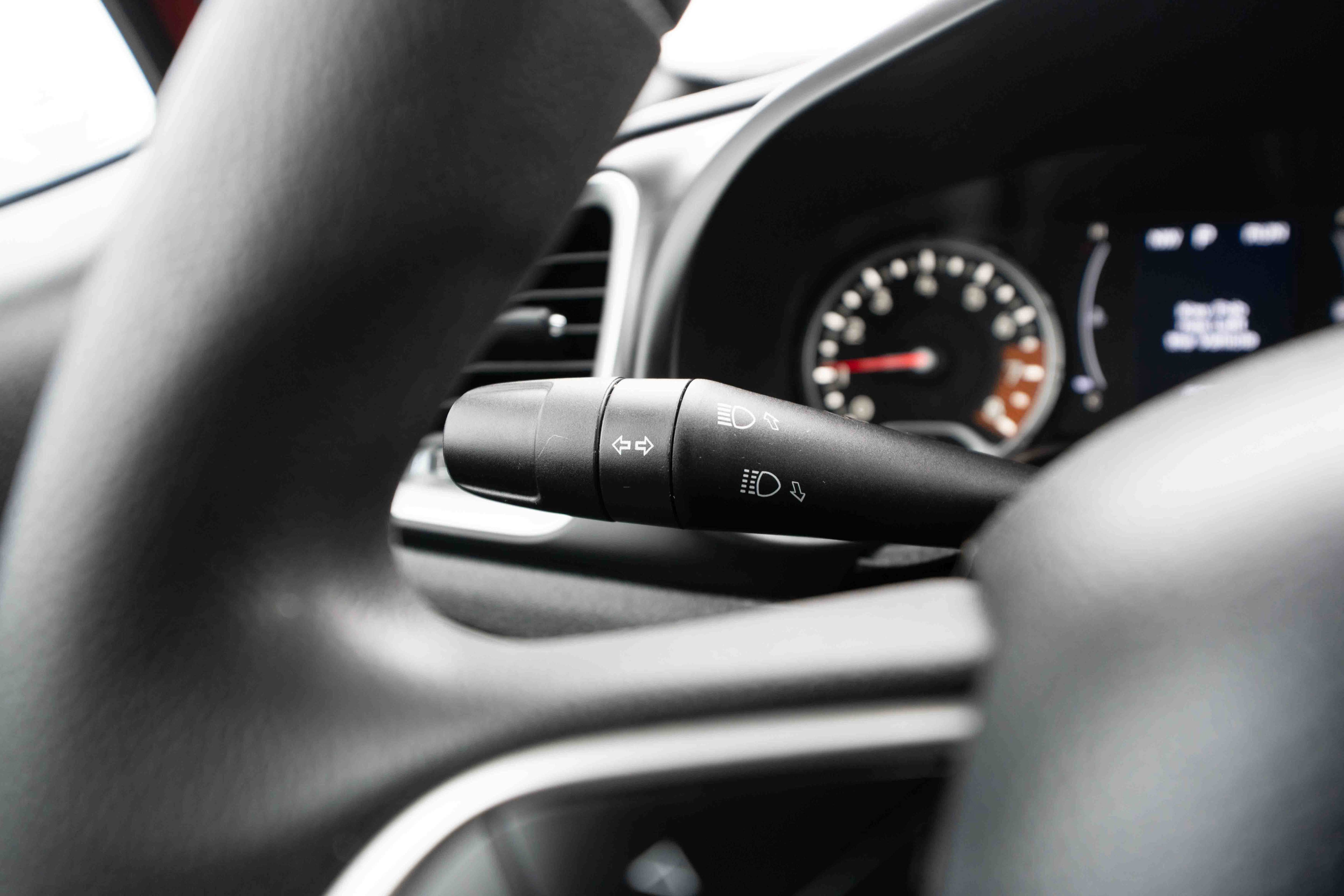 Used 2021 Jeep Renegade Sport image 13