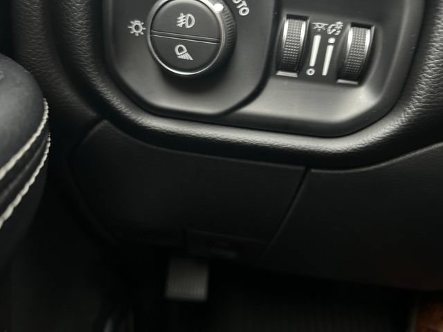 Used 2024 RAM 3500 Laramie w/ Night Edition AWD/4WD image 21