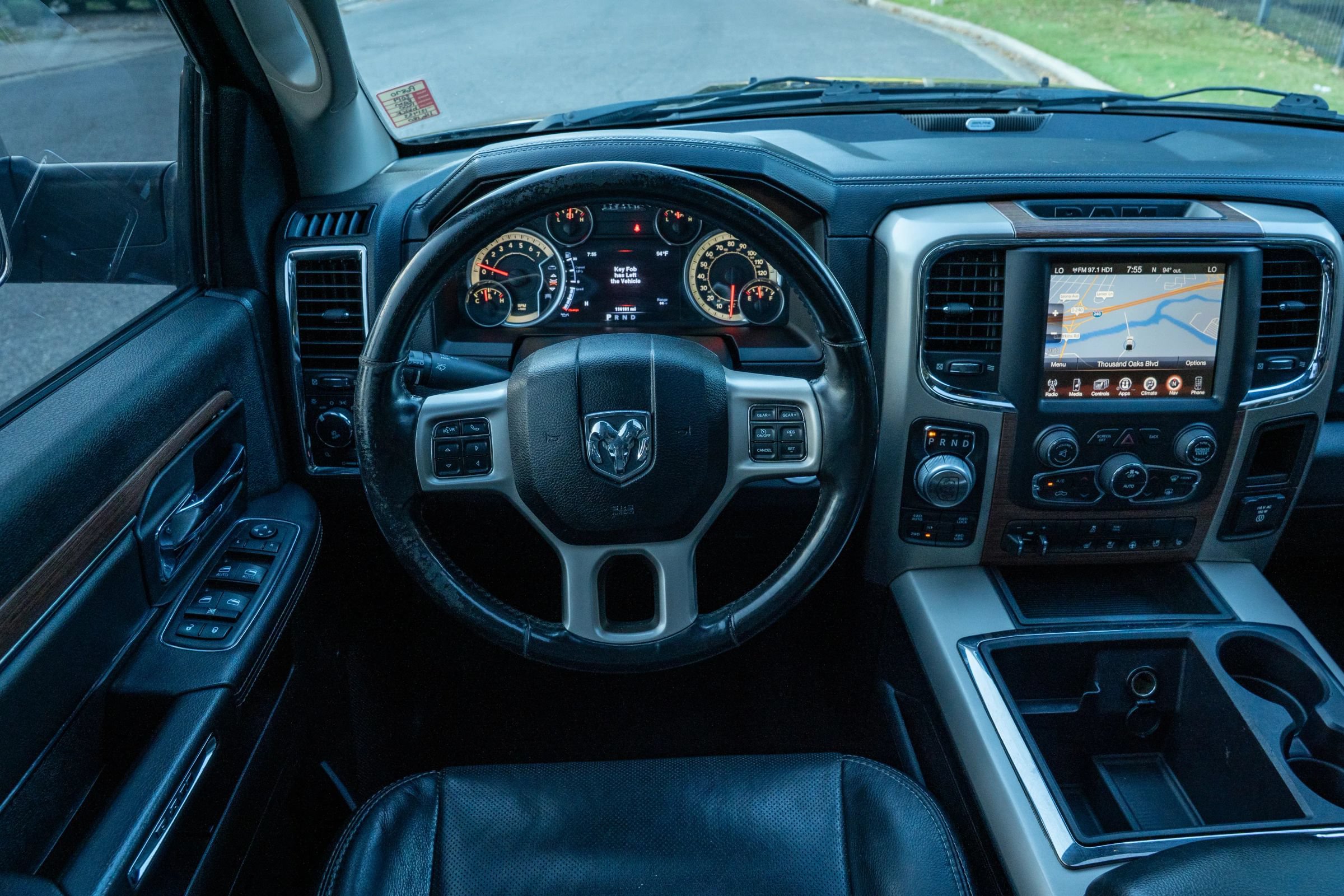 Used 2014 RAM 1500 Laramie w/ Convenience Group AWD/4WD image 21