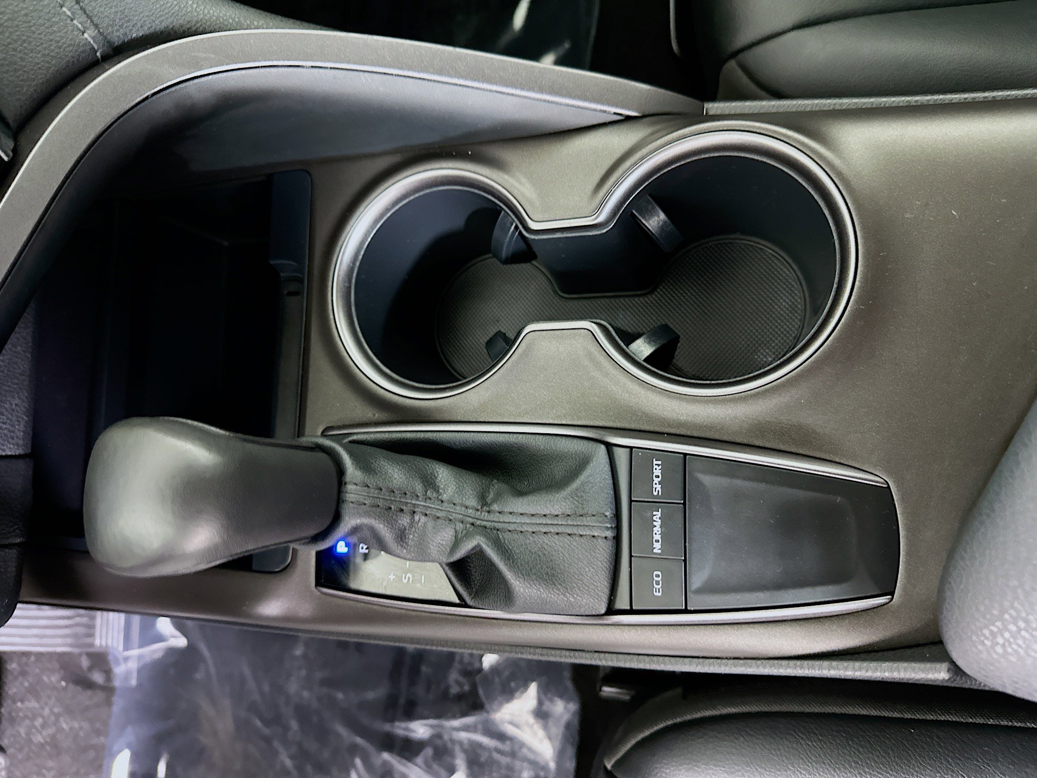 Used 2023 Toyota Camry SE image 21