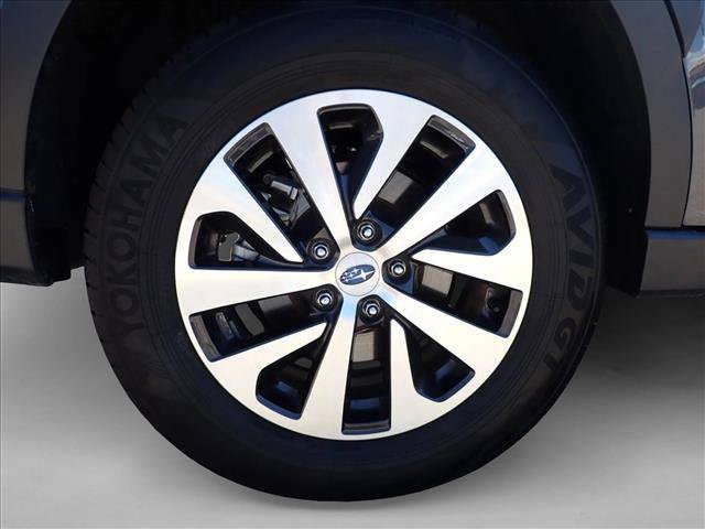 Certified 2025 Subaru Outback Premium AWD/4WD image 7