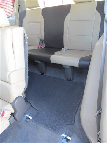 Used 2015 Nissan Armada Platinum w/ Platinum Reserve Package AWD/4WD image 21