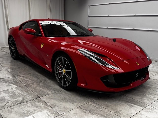 Used 2020 Ferrari 812 Superfast image 2