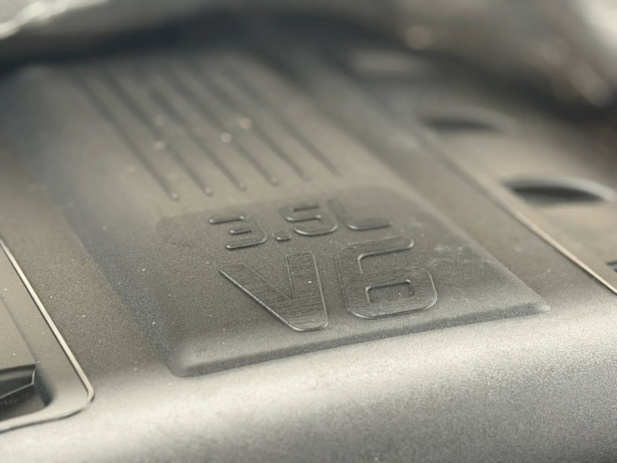 Used 2015 Ford Expedition XLT image 18