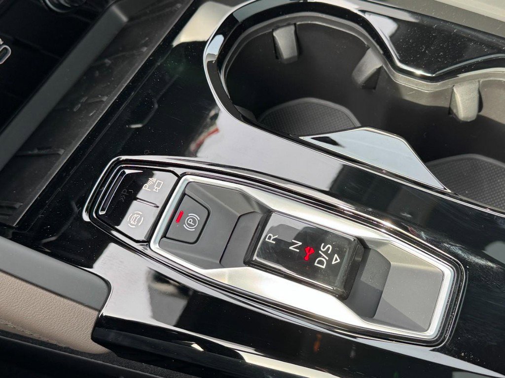 New 2025 Audi Q5 Premium Plus image 15