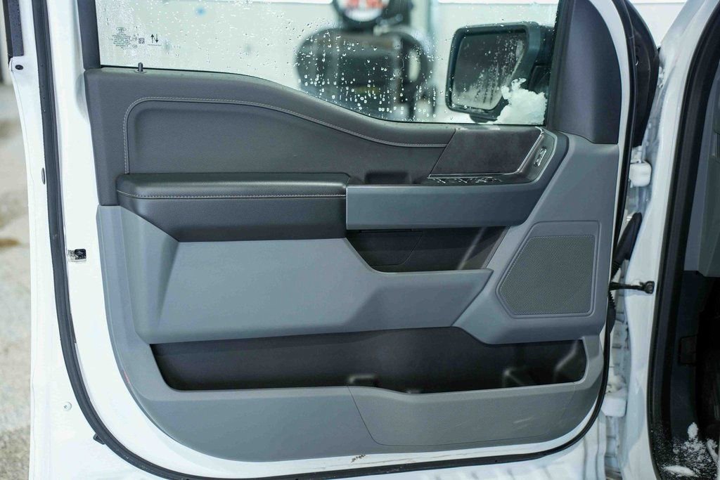 Used 2024 Ford F150 XLT image 15