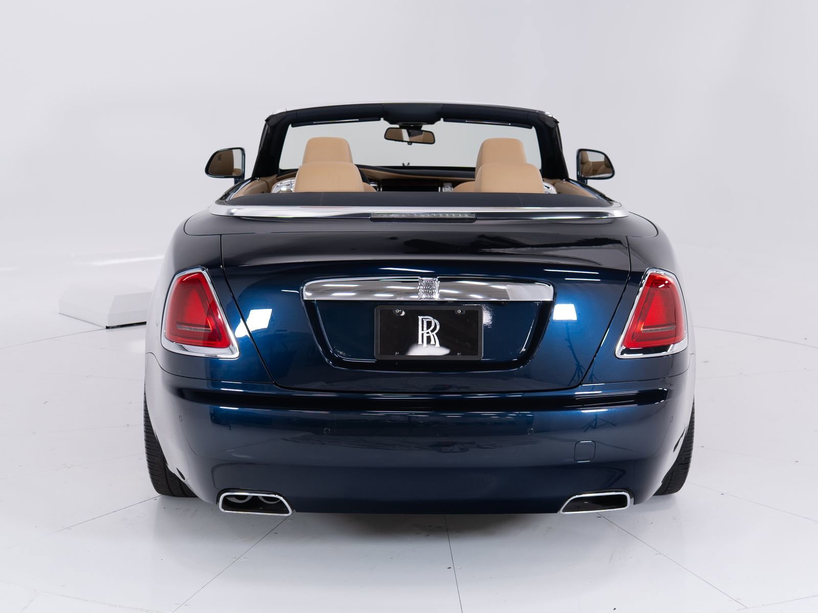 Certified 2016 Rolls-Royce Dawn image 4