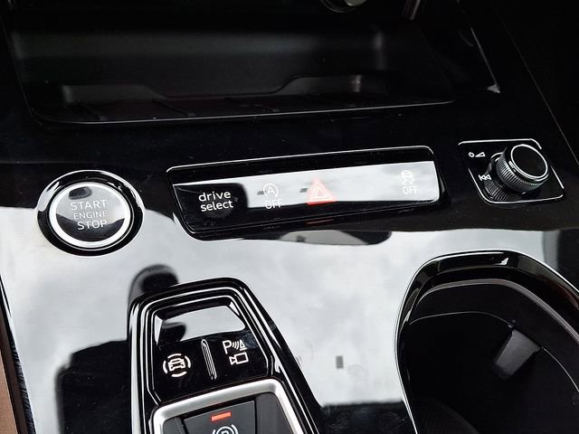 Certified 2025 Audi A5 2.0T Premium w/ 19" Wheel Package AWD/4WD image 26