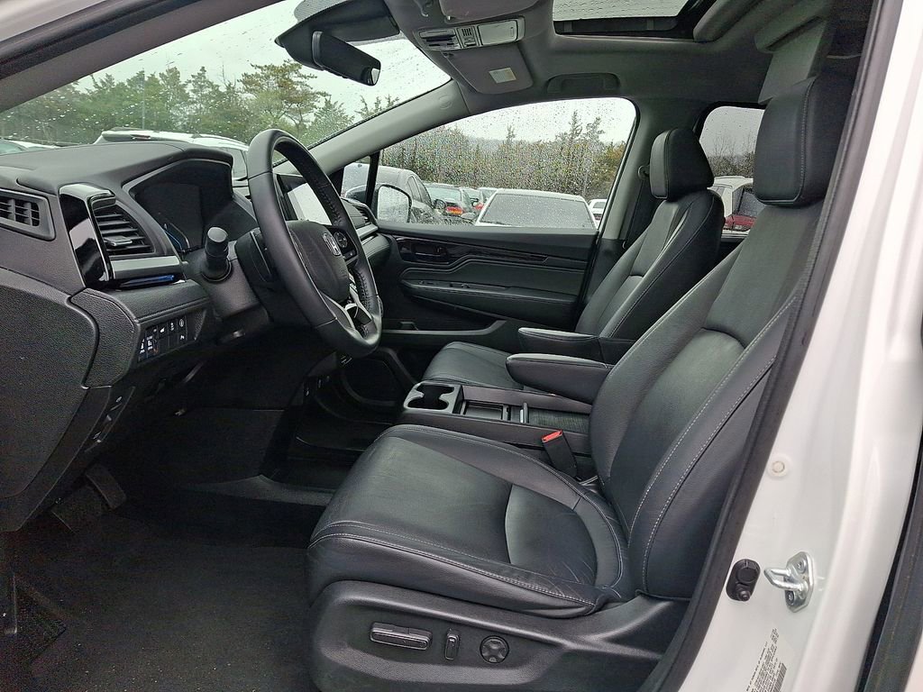 Used 2021 Honda Odyssey Touring image 15