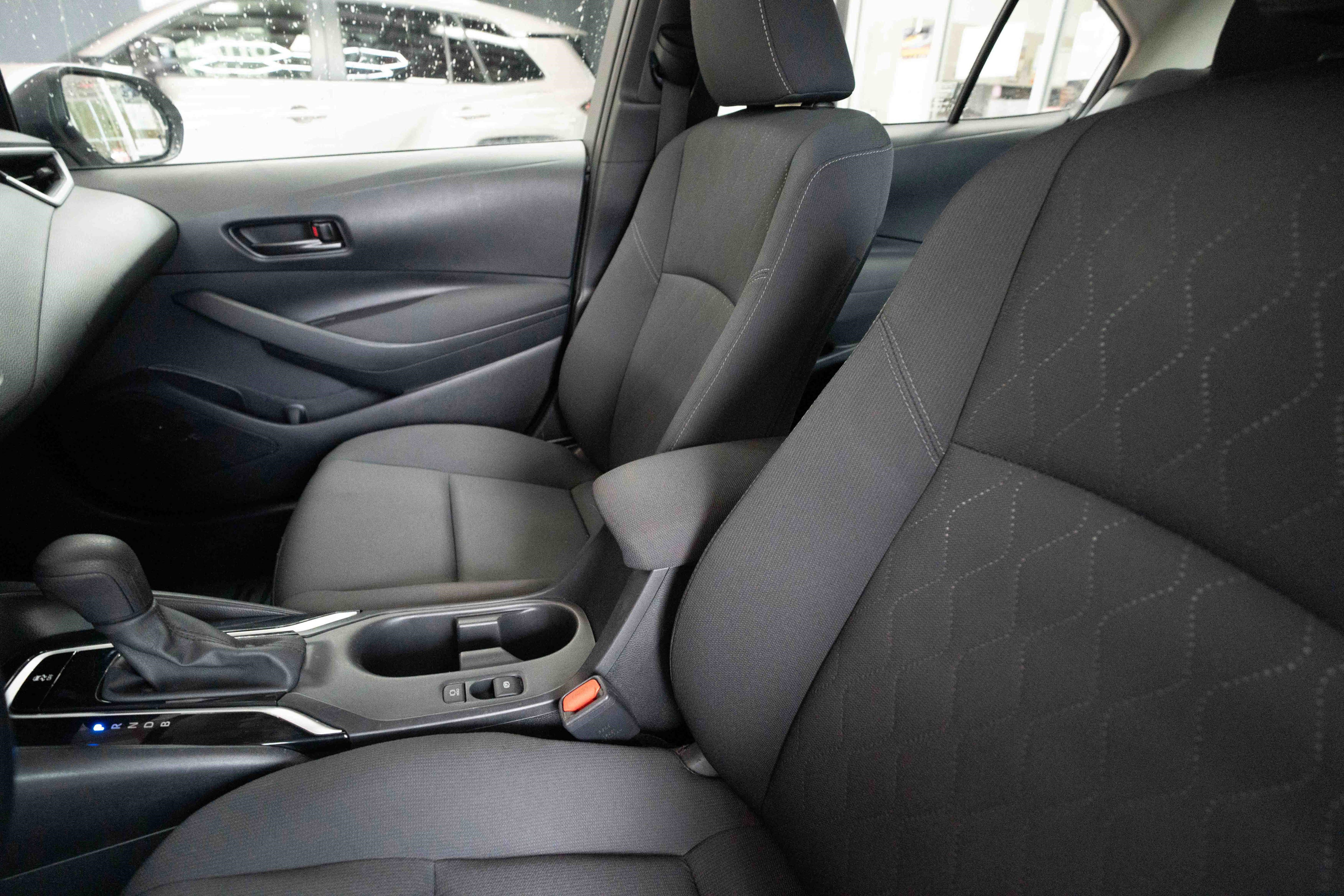 Used 2023 Toyota Corolla LE image 10