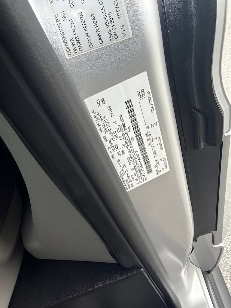Used 2019 Ford Transit 150 130 Low Roof w/ Exterior Upgrade Package RWD image 19