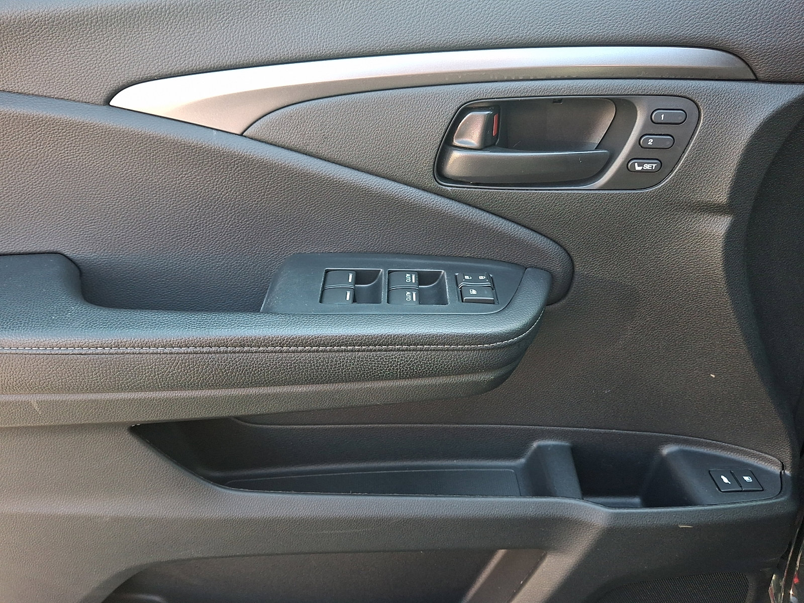Certified 2023 Honda Passport EX-L image 11