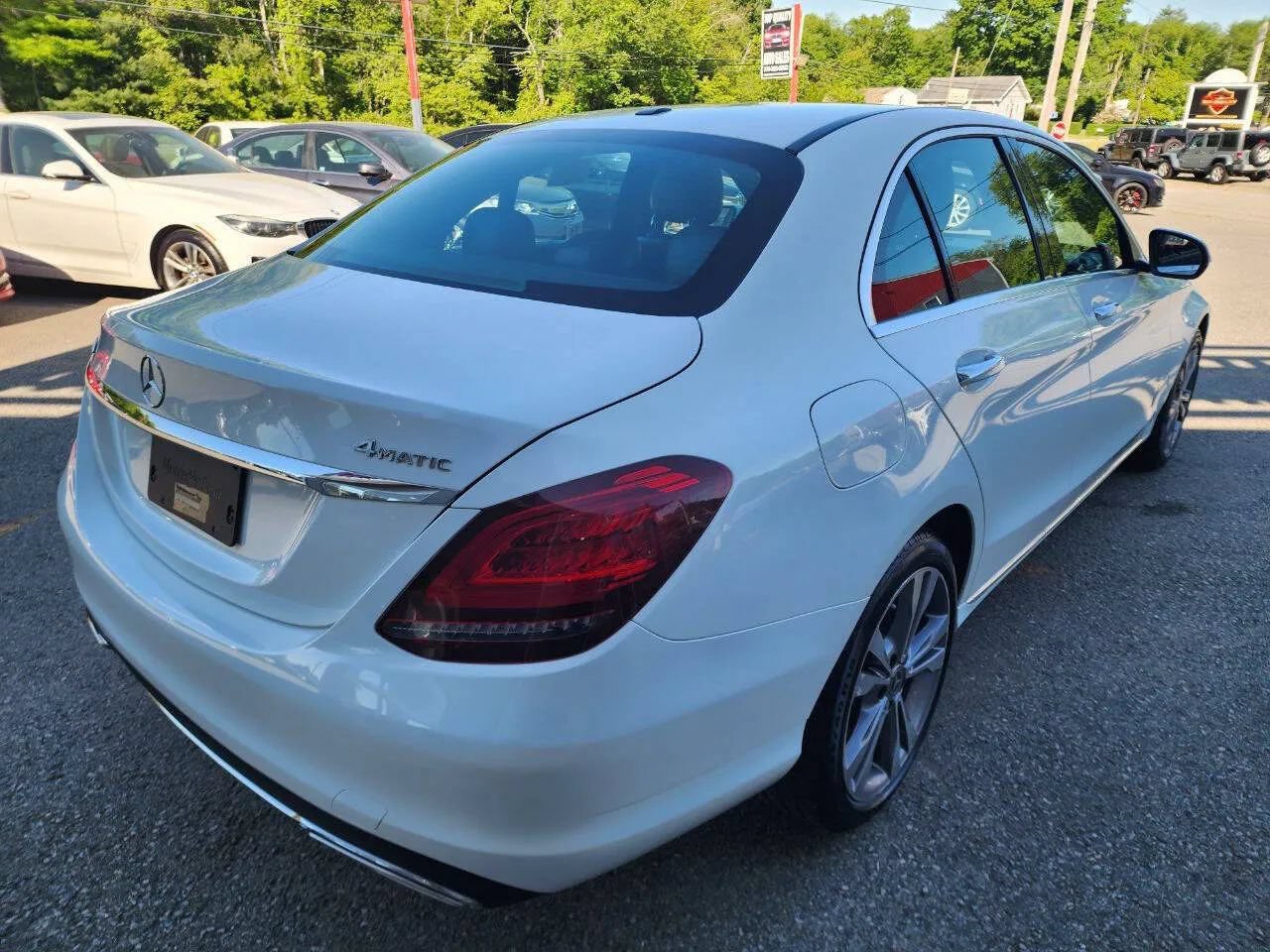 Used 2019 Mercedes-Benz C 300 4MATIC Sedan image 5