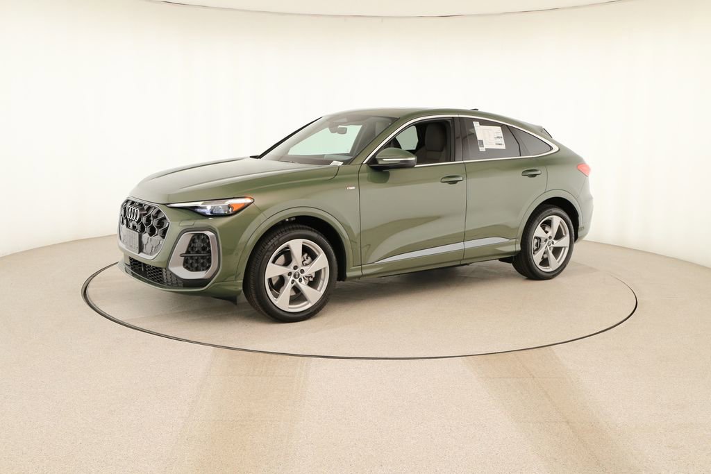 New 2025 Audi Q5 Prestige image 13