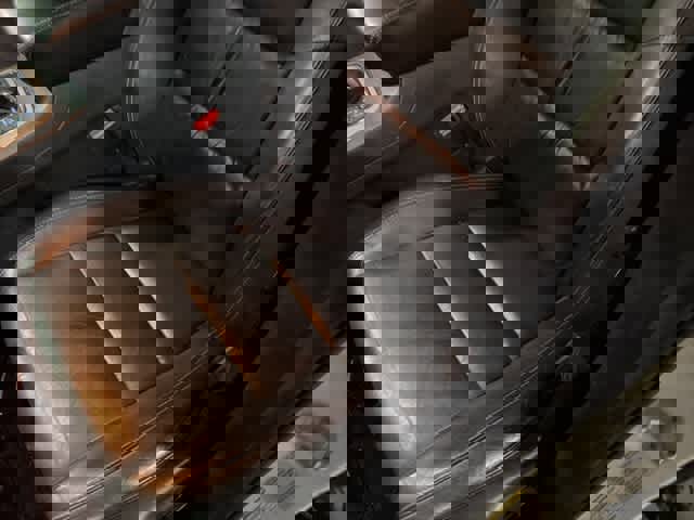 Used 2015 Jeep Grand Cherokee Limited image 11