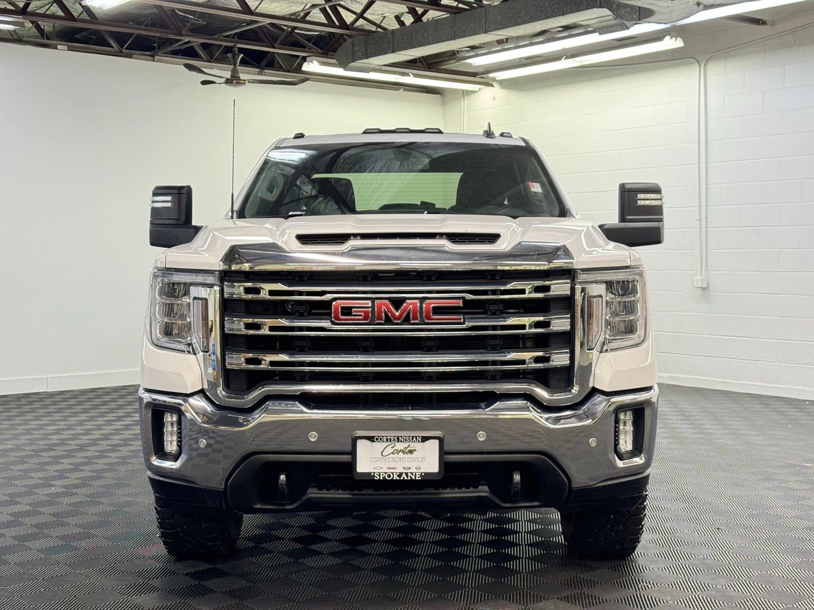 Used 2020 GMC Sierra 3500 SLE w/ SLE Convenience Package image 5