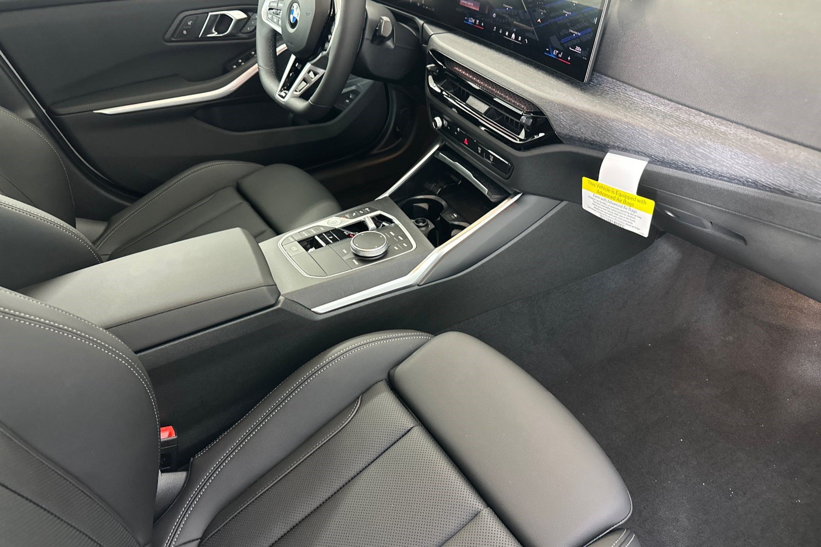 New 2026 BMW 330i Sedan w/ M Sport Package RWD image 28