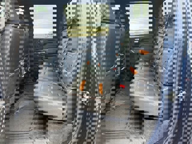 Used 2022 GMC Sierra 2500 AT4 w/ AT4 Preferred Package image 21