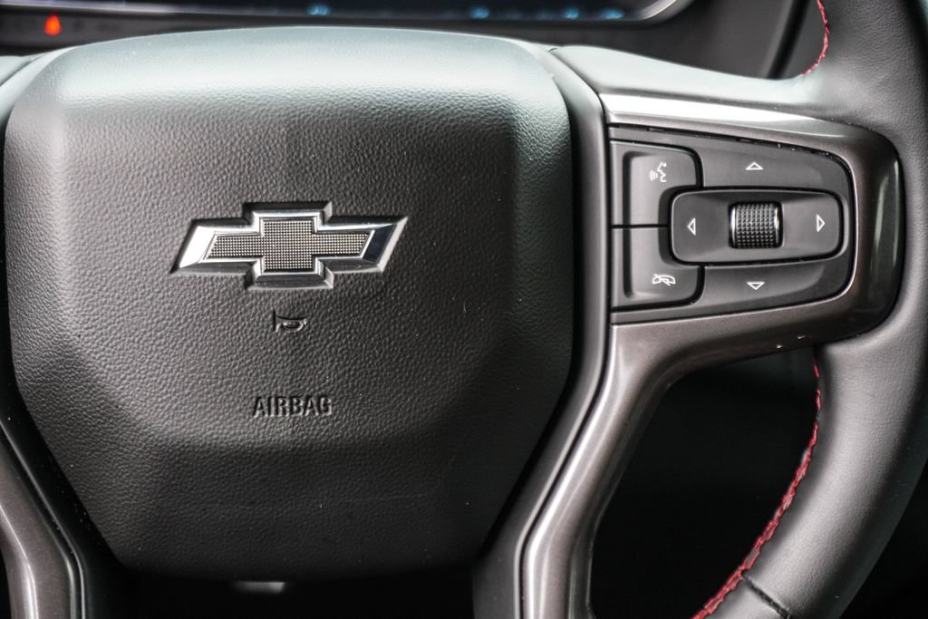 Used 2024 Chevrolet Suburban RST RWD image 16