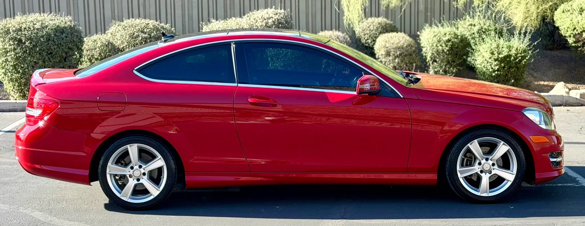 Used 2015 Mercedes-Benz C 250 Coupe image 4