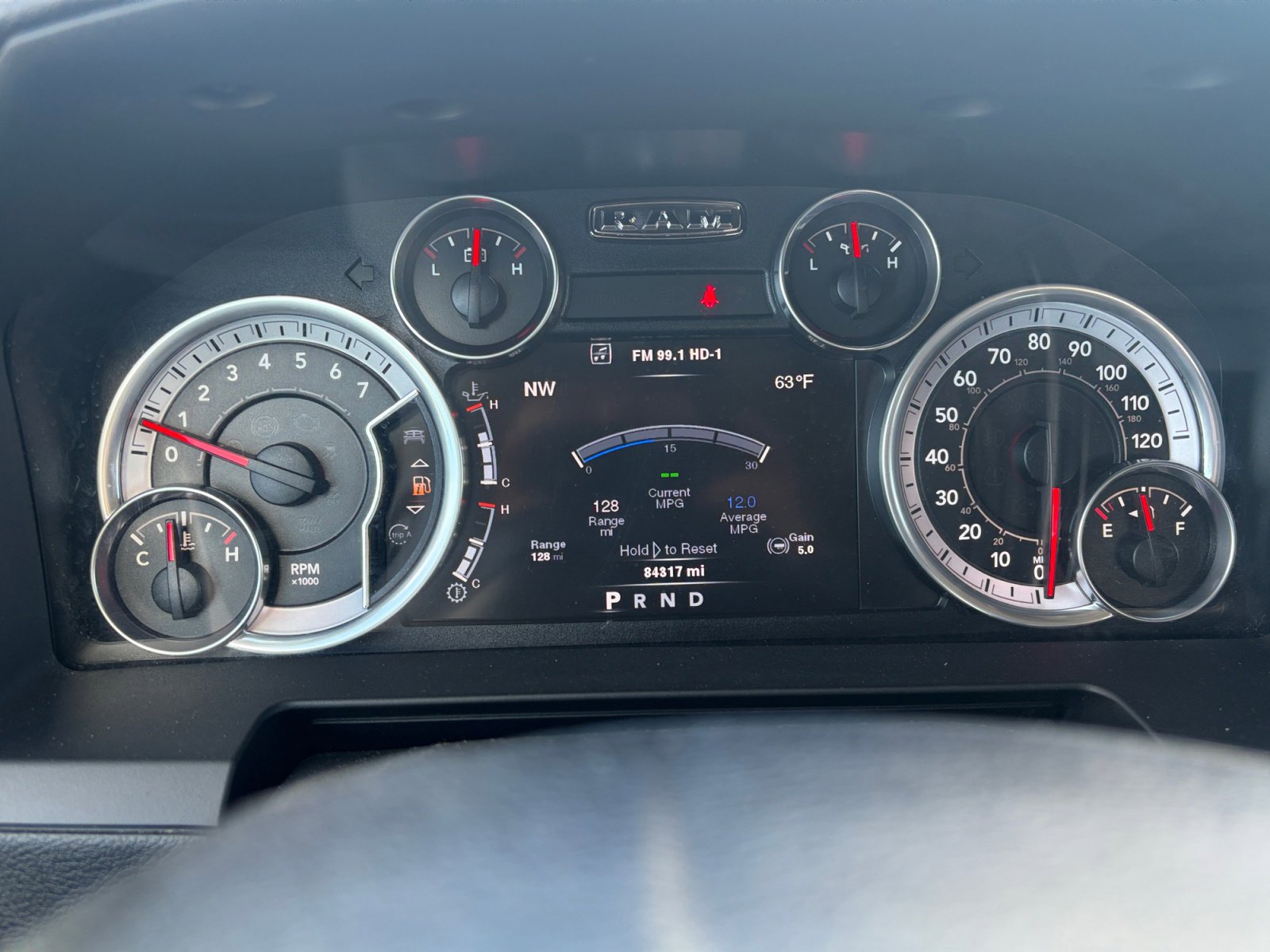 Used 2014 RAM 2500 Laramie w/ HD Snow Plow Prep Group image 22