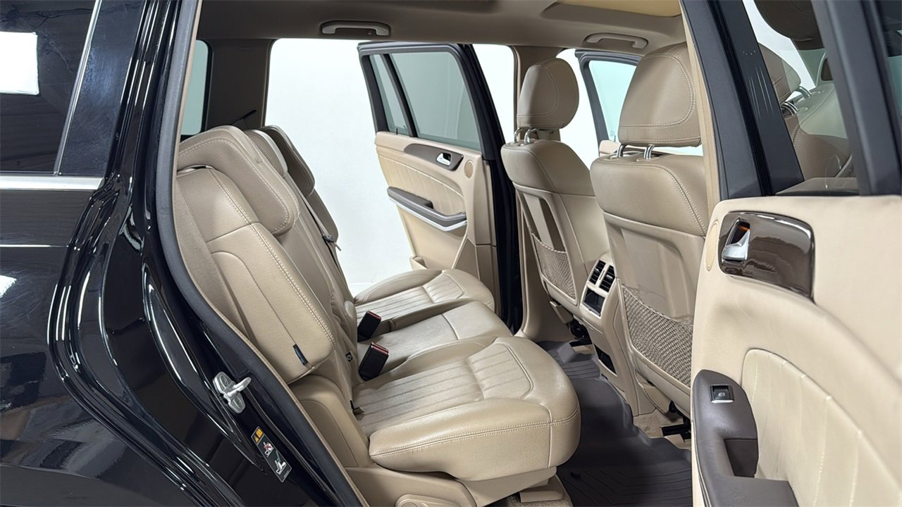 Used 2014 Mercedes-Benz GL 450 4MATIC image 18