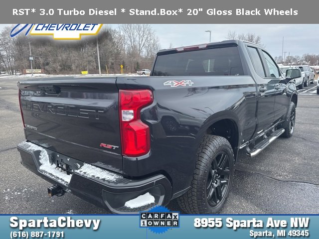 Used 2023 Chevrolet Silverado 1500 RST image 3