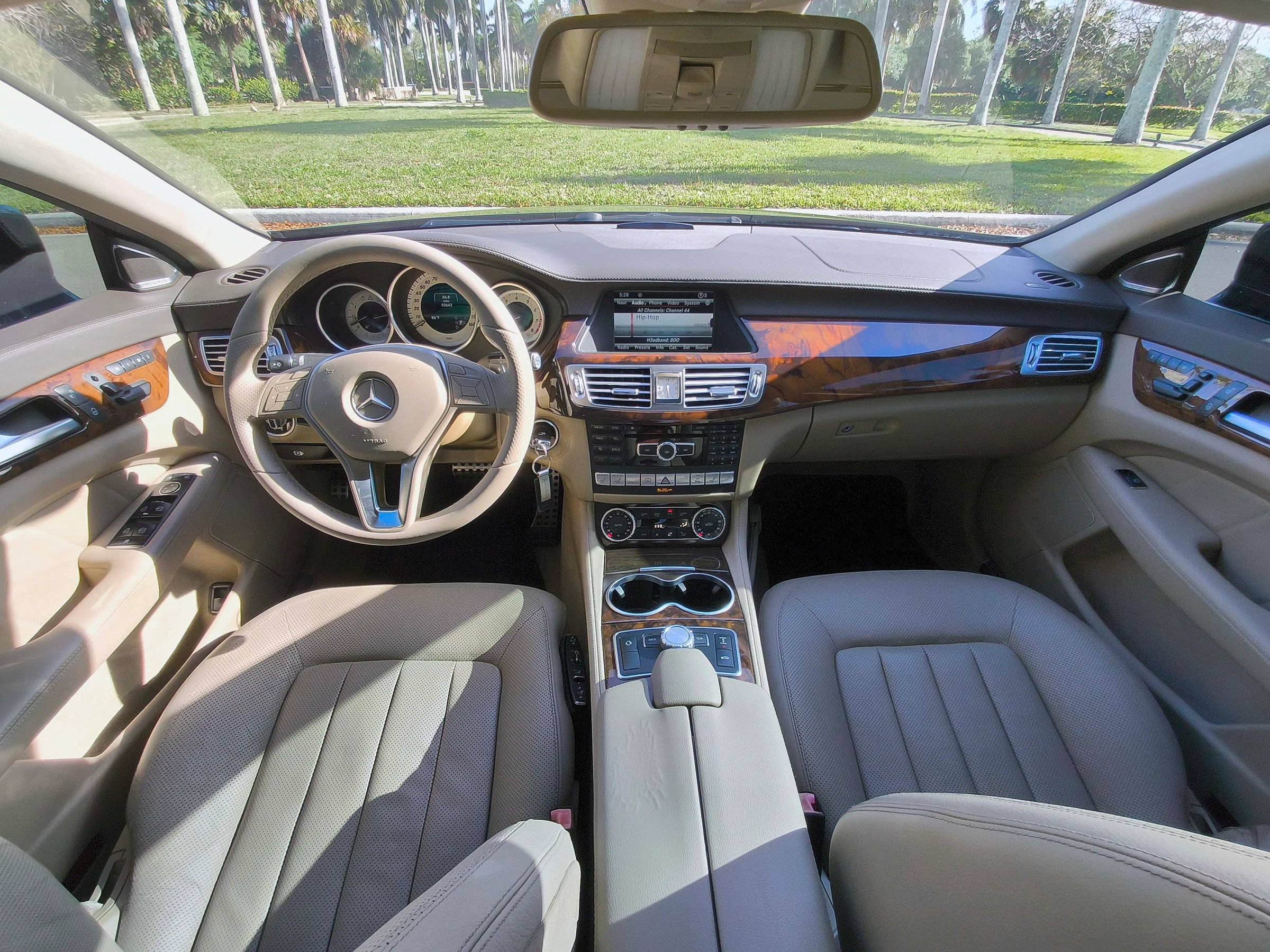Used 2013 Mercedes-Benz CLS 550 4MATIC image 6