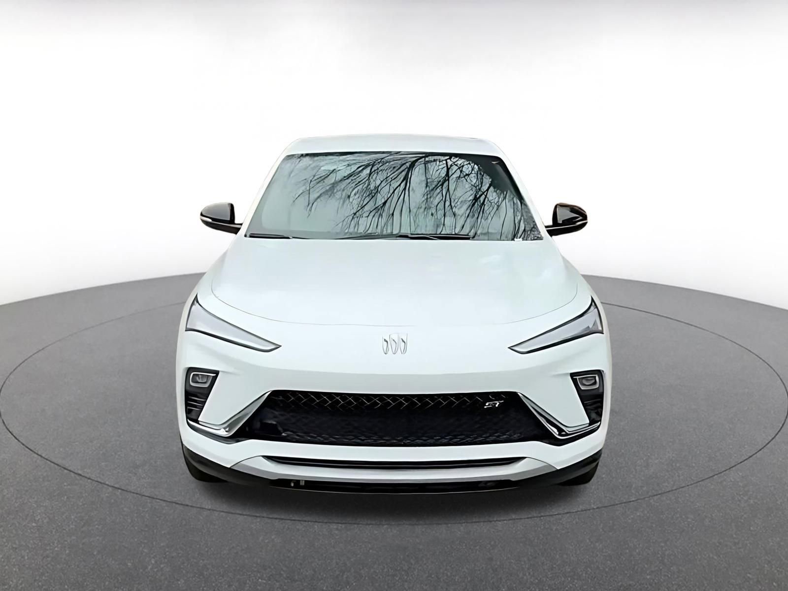 Used 2025 Buick Envista Sport Touring image 7