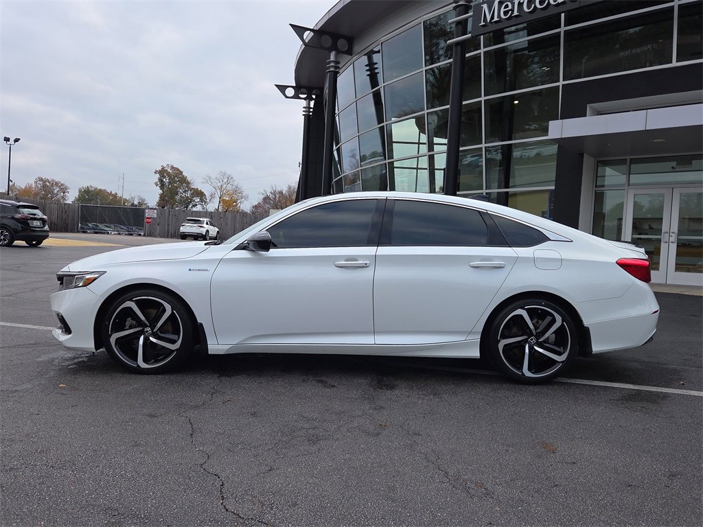 Used 2022 Honda Accord Sport image 2