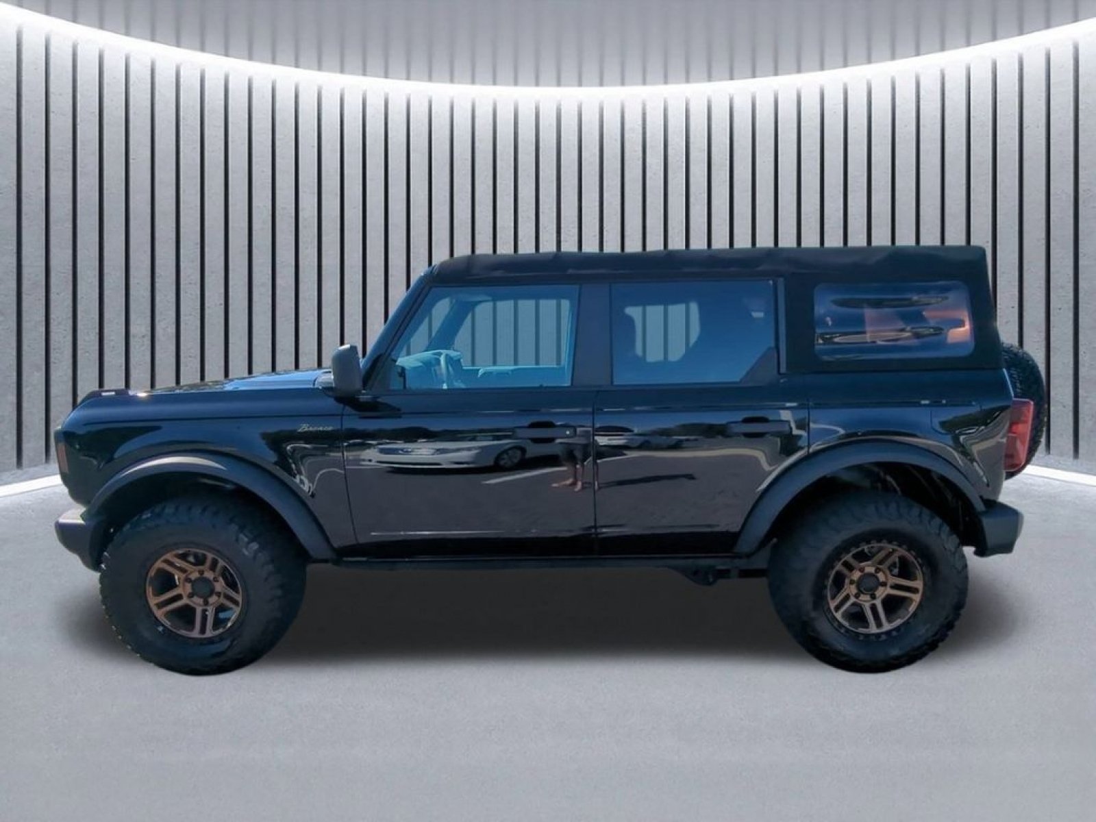 Used 2021 Ford Bronco 4-Door AWD/4WD image 7
