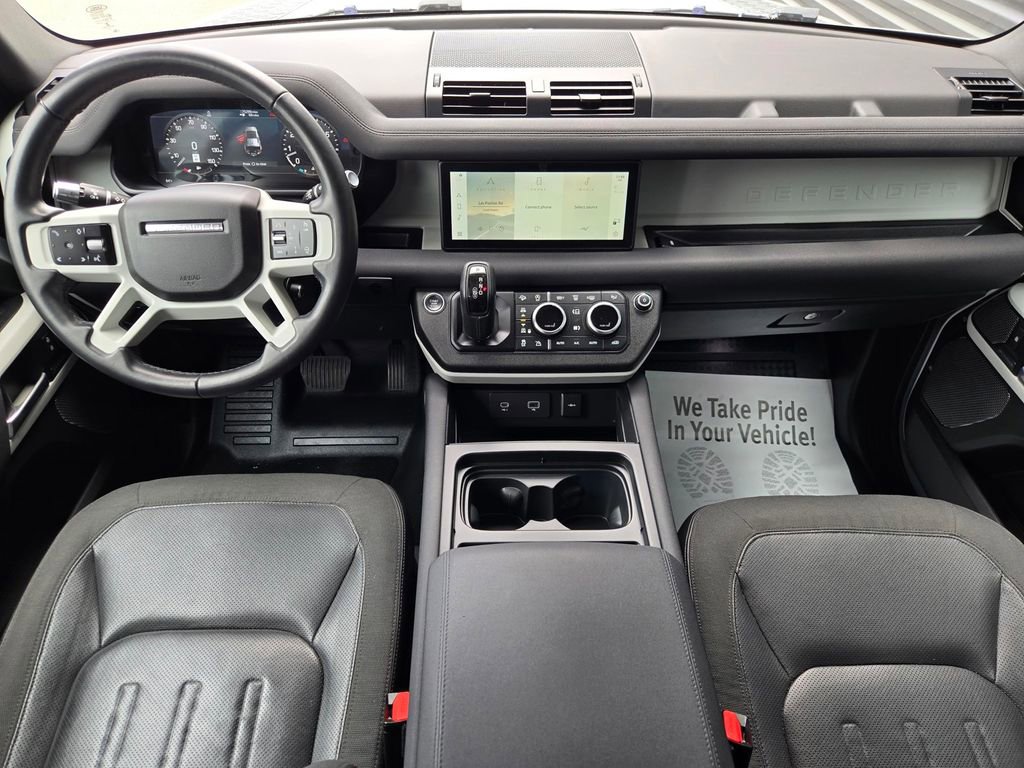 Used 2020 Land Rover Defender 110 SE AWD/4WD image 12