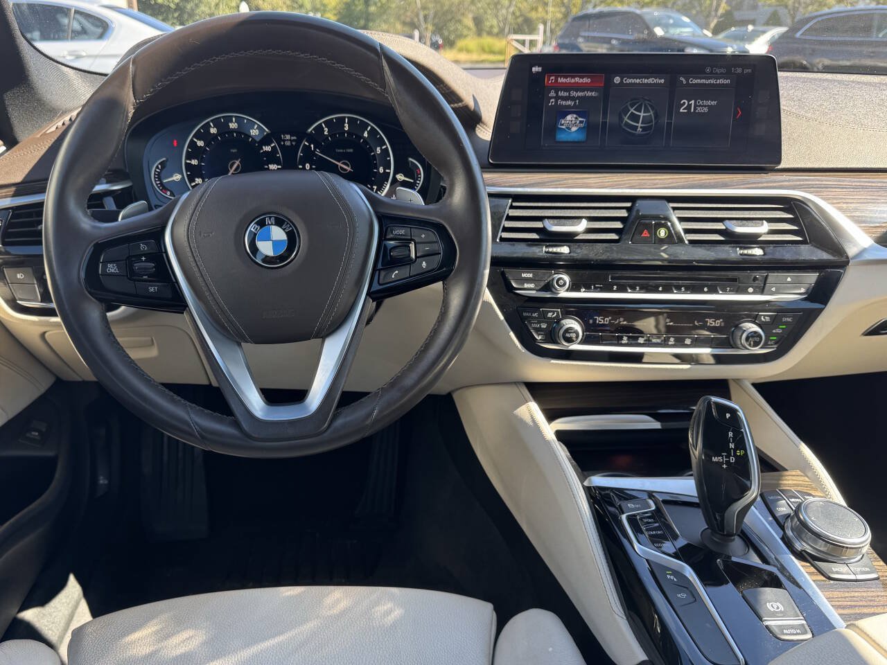 Used 2017 BMW 530i RWD image 12