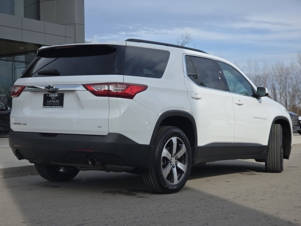 Used 2020 Chevrolet Traverse LT w/ LT Premium Package image 26