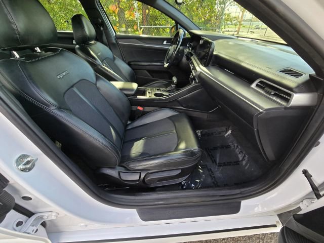 Used 2022 Kia K5 GT-Line image 16
