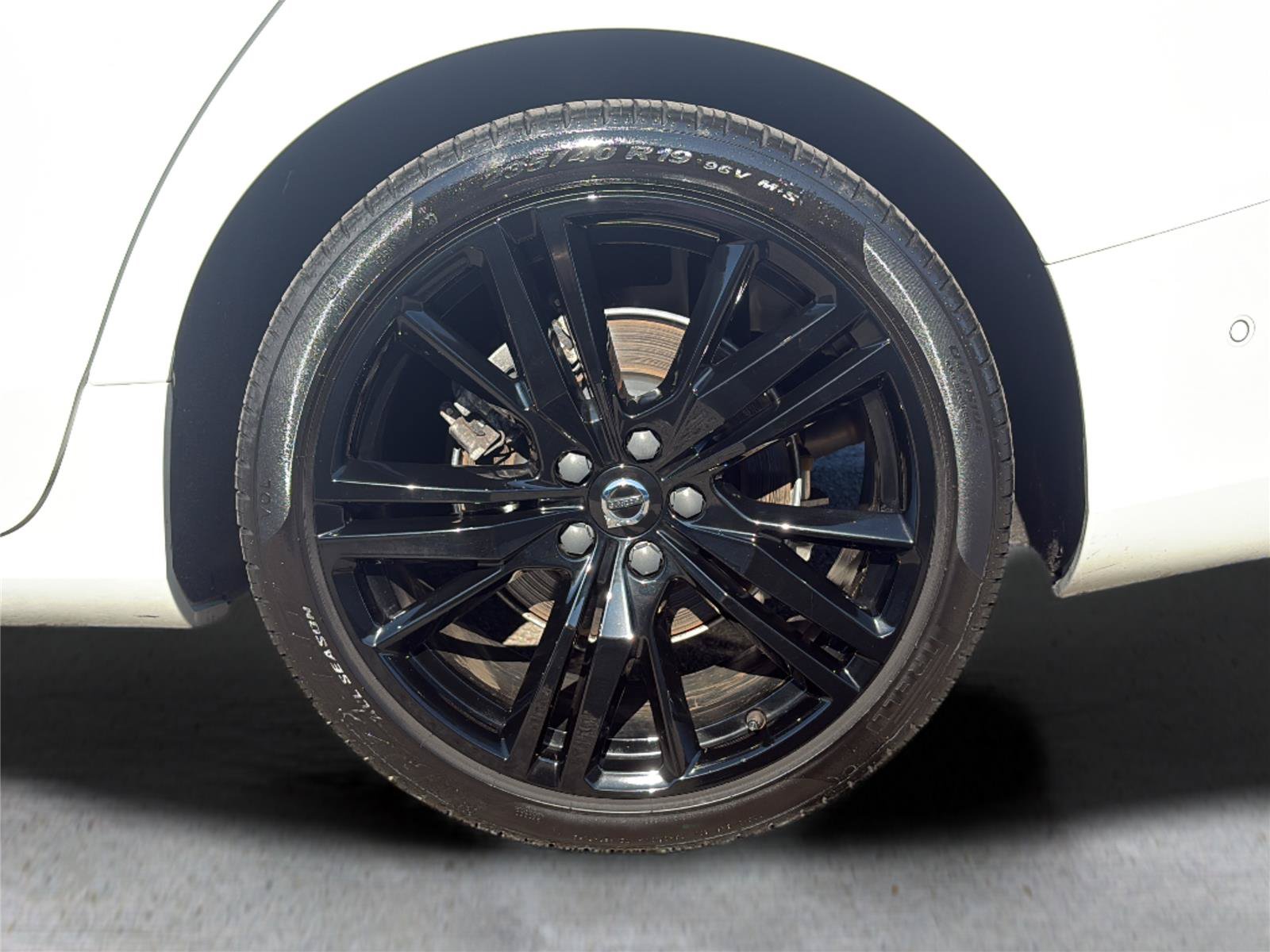 Used 2023 Volvo S60 B5 Plus AWD/4WD image 53