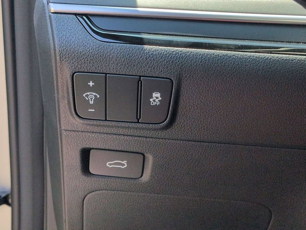 New 2026 Kia K5 GT-Line w/ GT-Line Premium Package FWD image 18