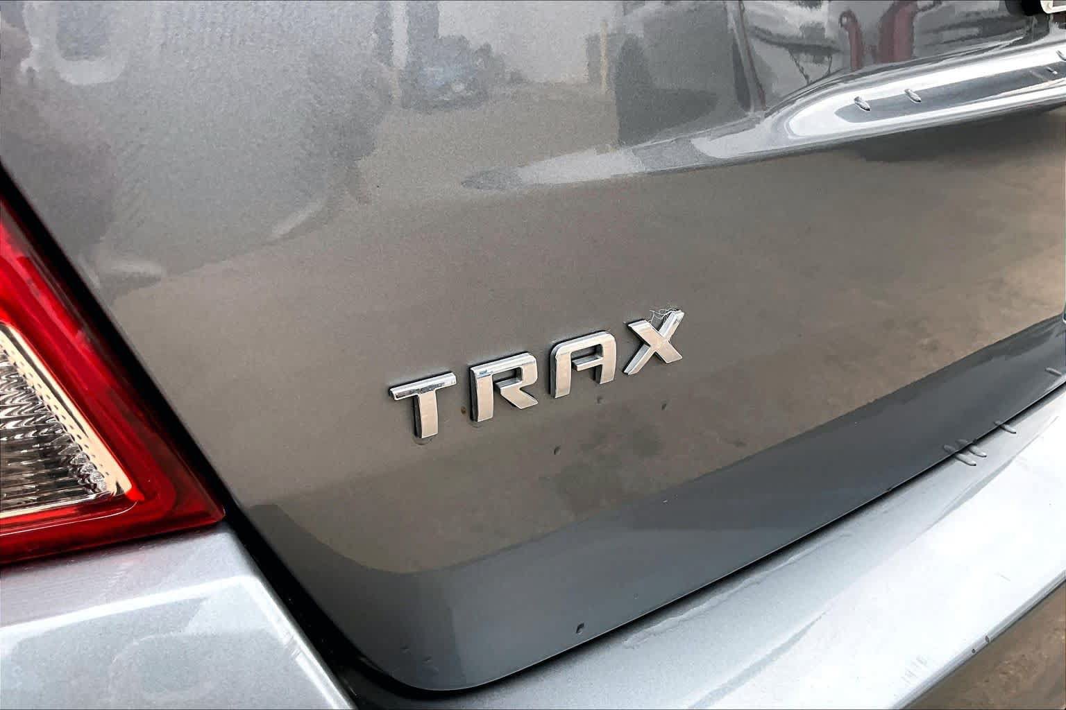 Used 2019 Chevrolet Trax LT w/ LT Convenience Package FWD image 30