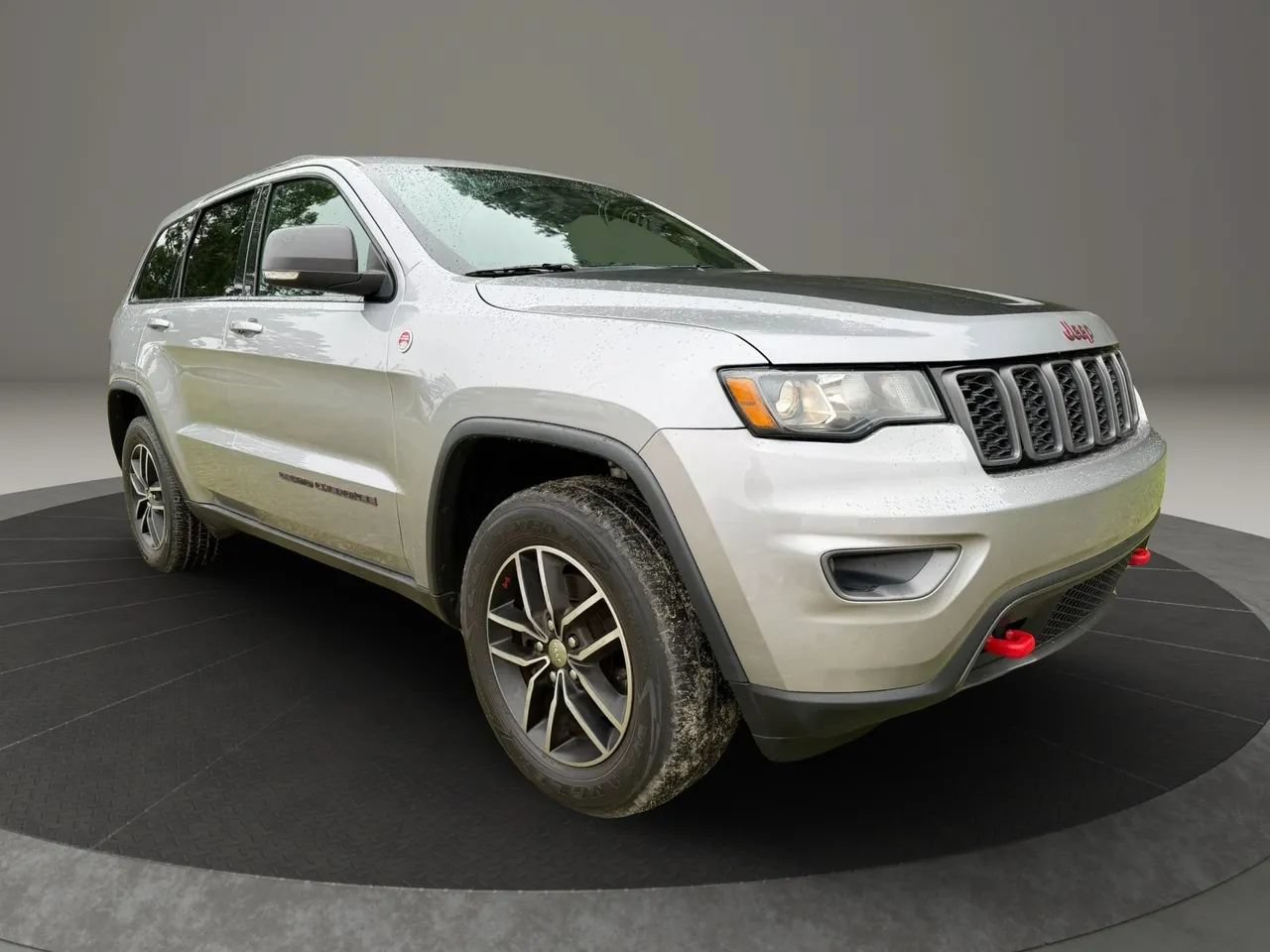 Used 2017 Jeep Grand Cherokee Trailhawk AWD/4WD image 7