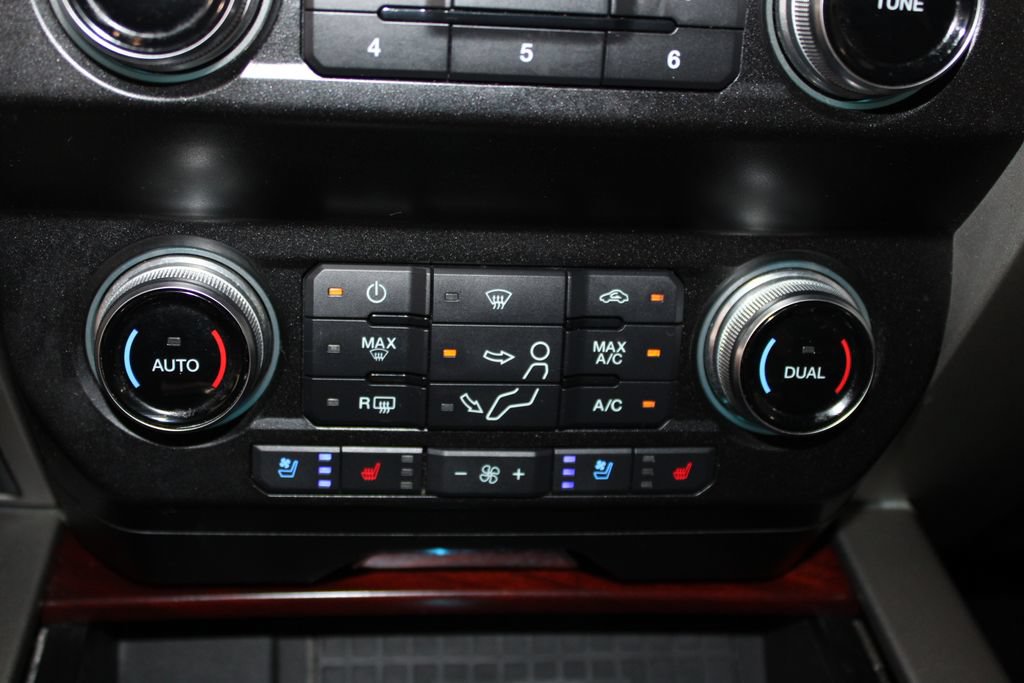 Used 2020 Ford F250 King Ranch w/ King Ranch Ultimate Package AWD/4WD image 48