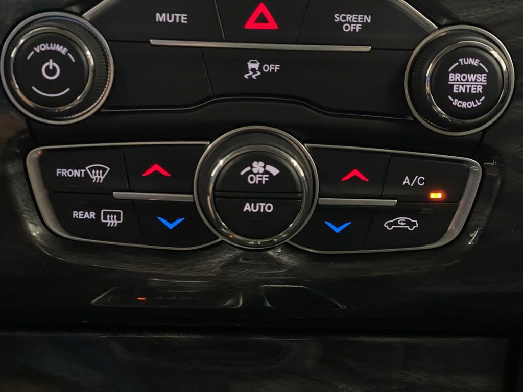 Used 2019 Chrysler 300 Touring w/ Sport Appearance Package RWD image 23