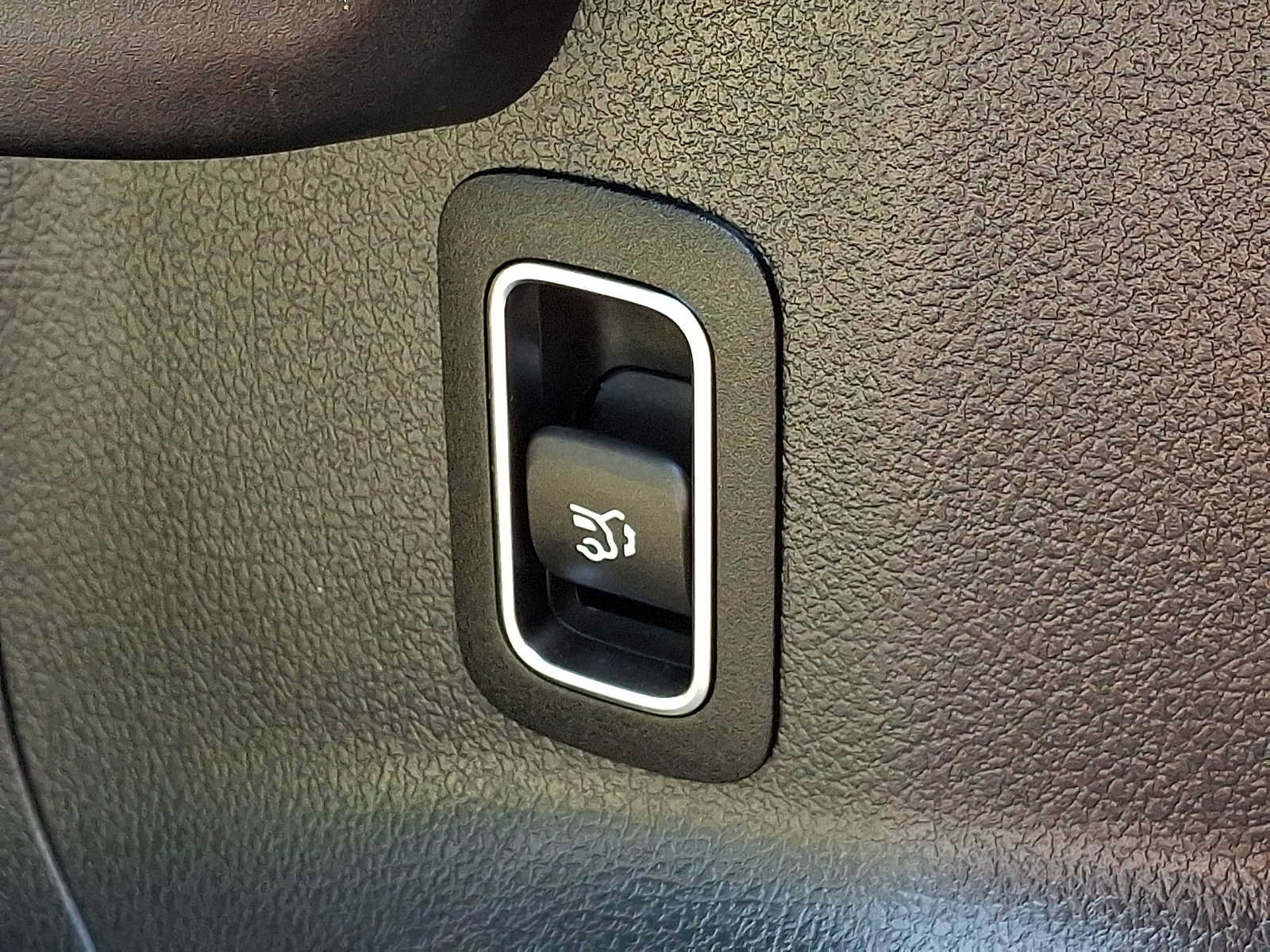 Certified 2023 Mercedes-Benz GLA 45 AMG 4MATIC image 24