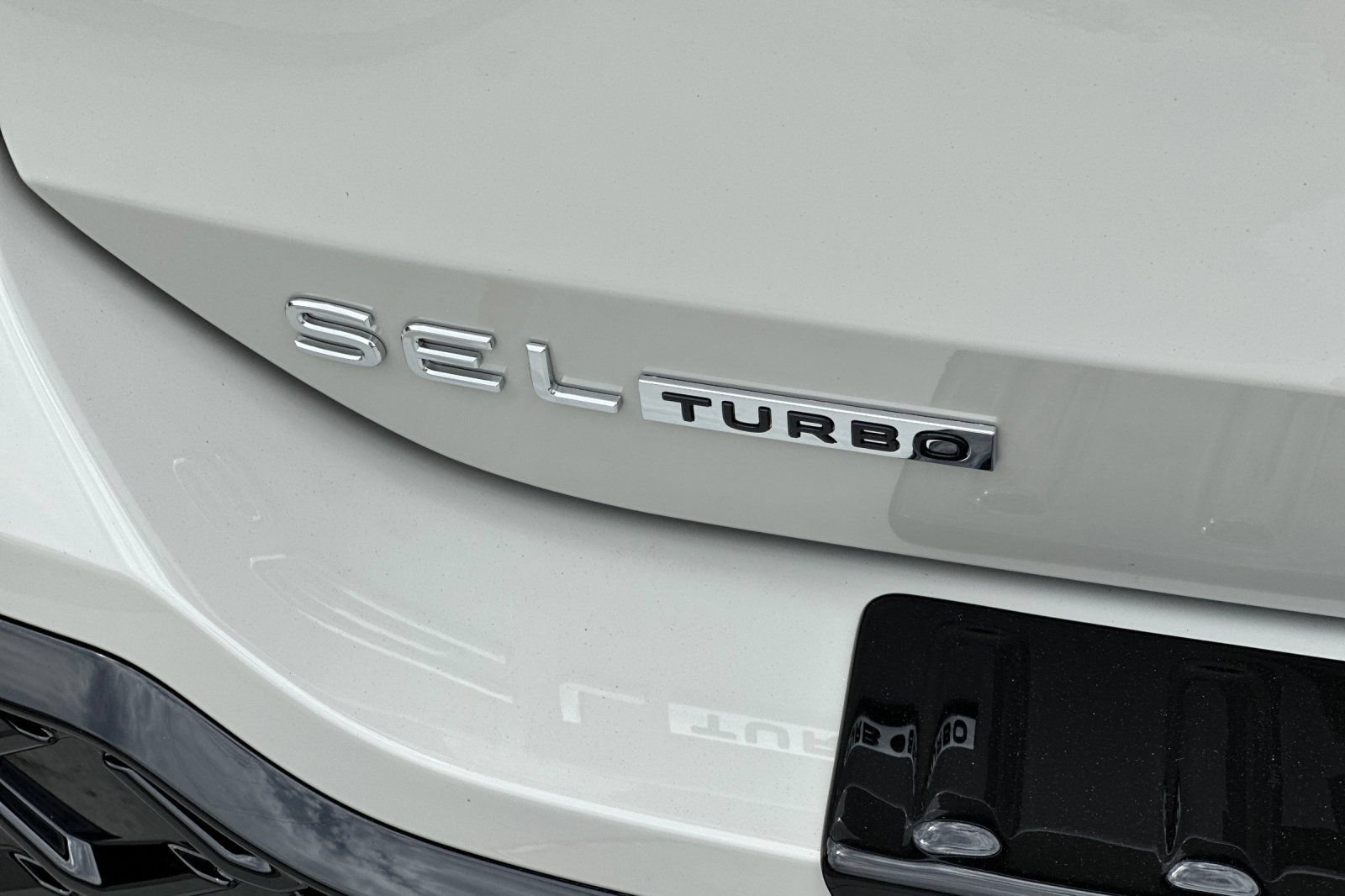 New 2026 Volkswagen Tiguan SEL R-Line AWD/4WD image 27