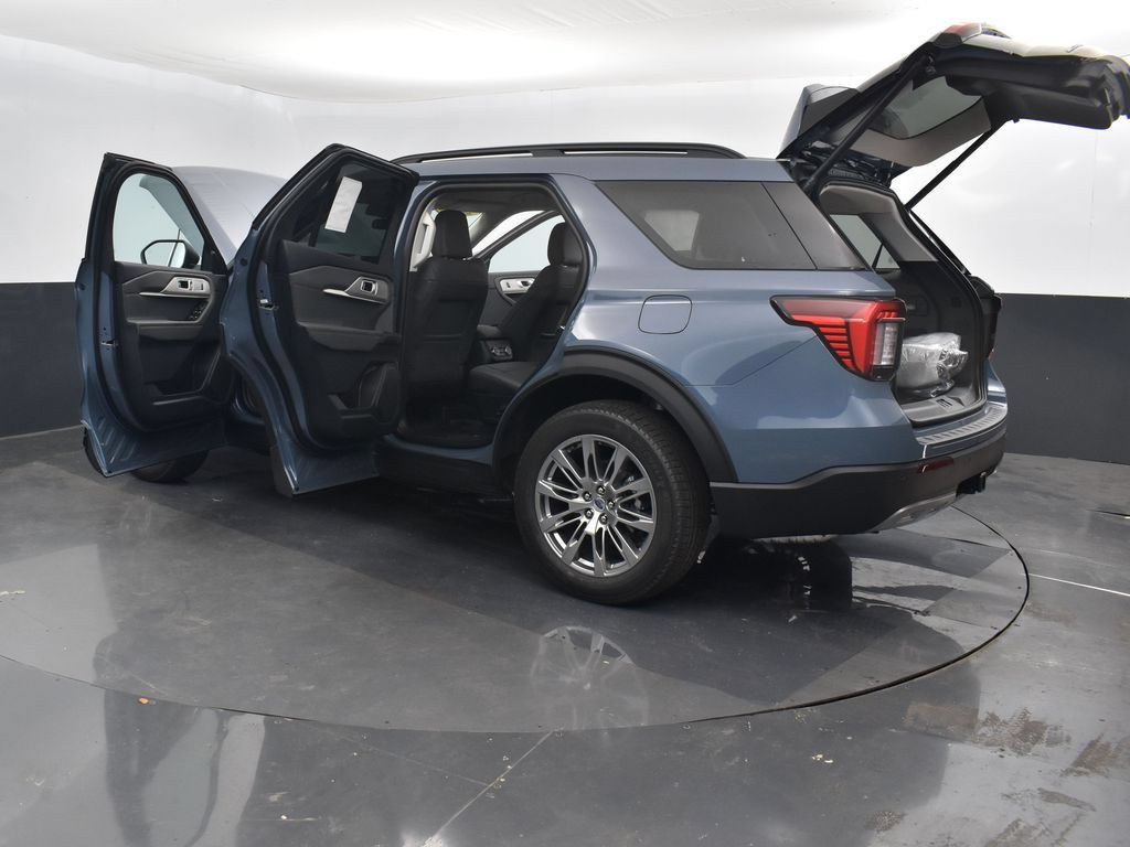 New 2026 Ford Explorer Active w/ Active Comfort Package AWD/4WD image 60
