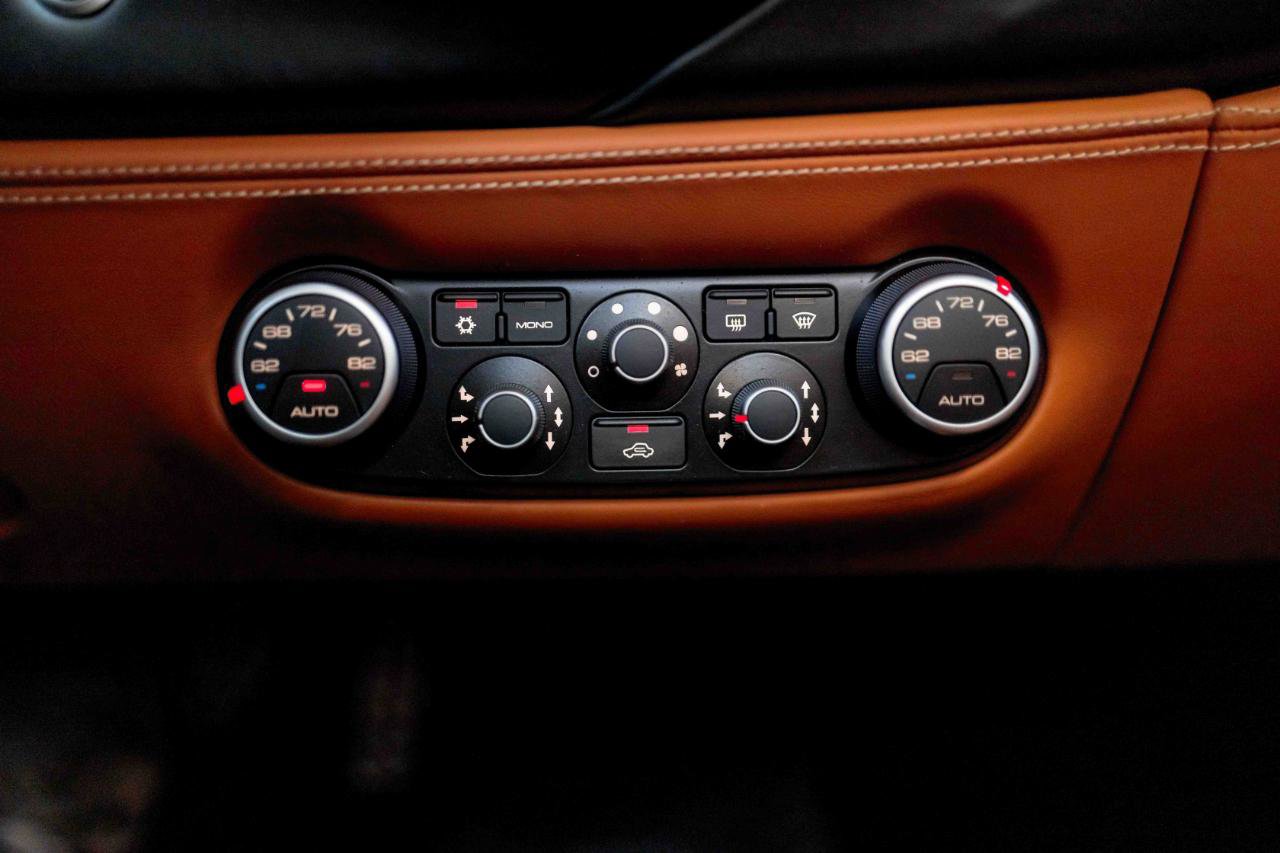 Used 2018 Ferrari 488 Spider image 66