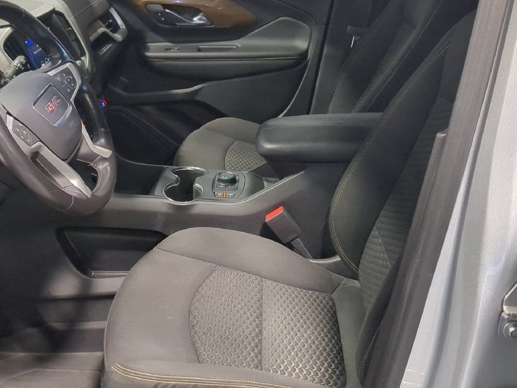 Used 2020 GMC Terrain SLE w/ Driver Convenience Package AWD/4WD image 20