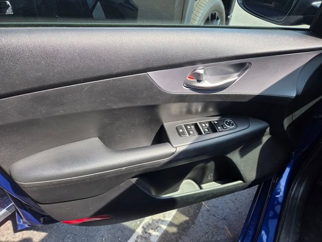 Used 2024 Kia Forte LXS FWD image 9
